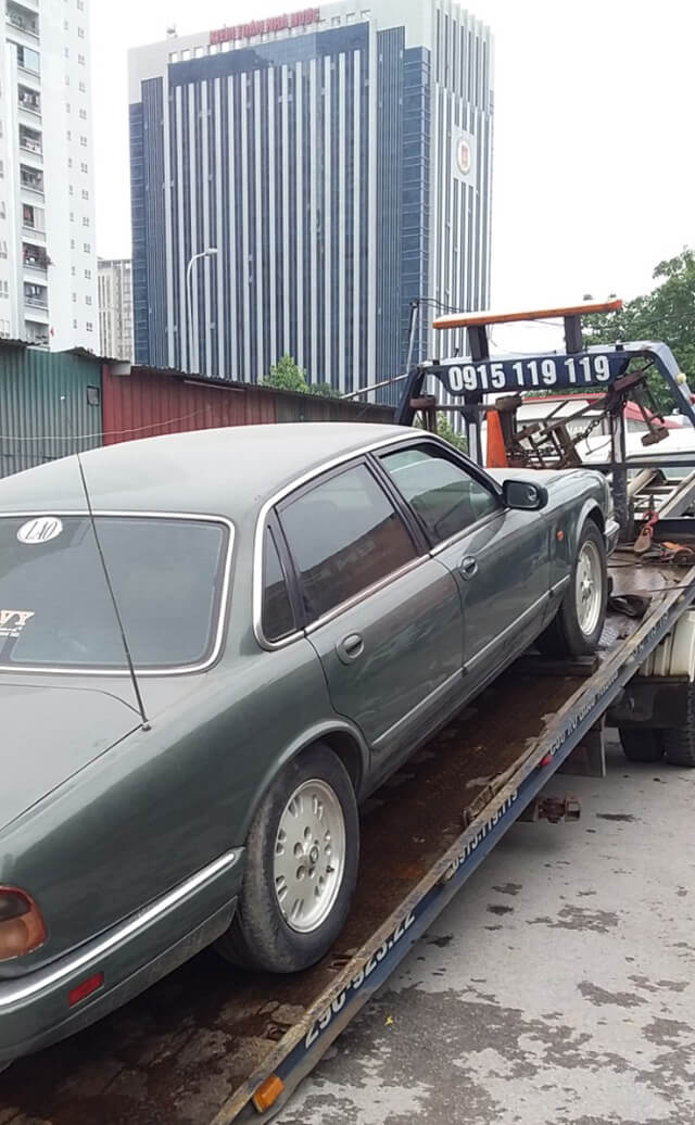 hình ảnh cứu hộ giao thông