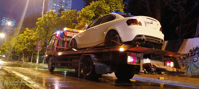 cuu-ho-lop-o-to-quan-hai-ba-trung-1