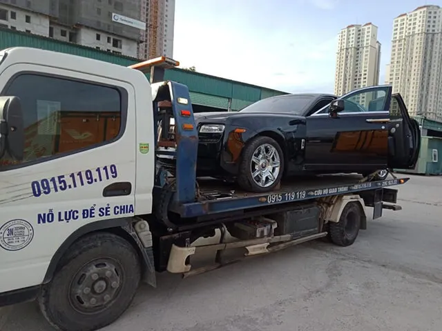 Nếu xe bạn gặp sự cố hãy liên hệ ngay để được cứu hộ