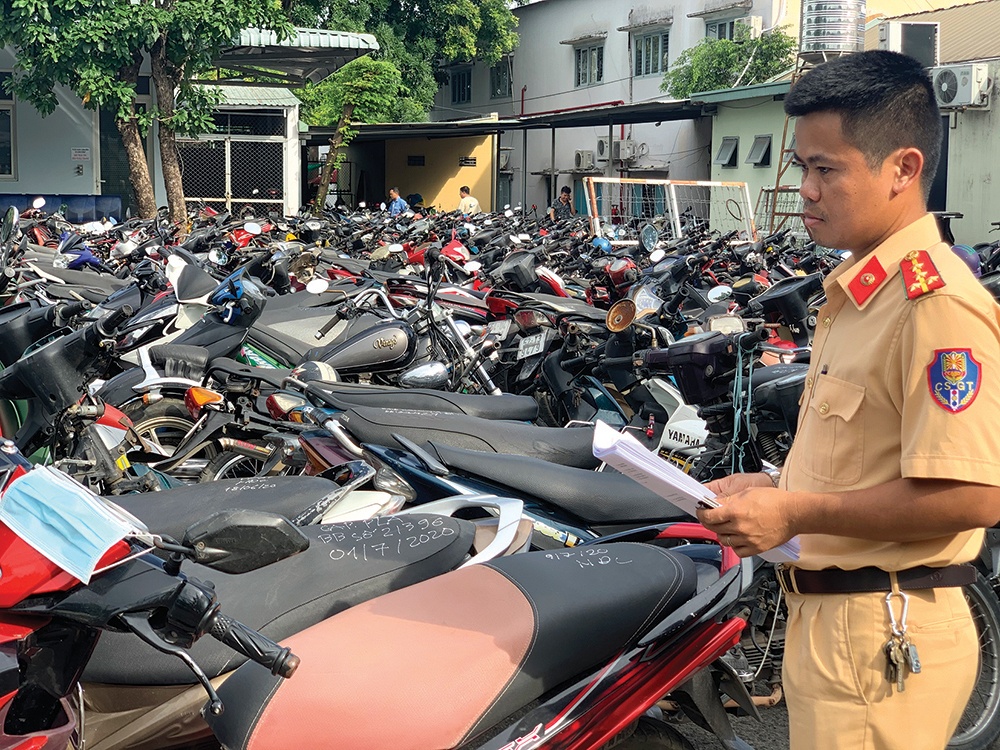 Quy định pháp luật về phí giữ xe tai nạn giao thông