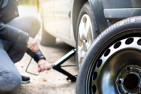 anh-img-cuu-ho-lop-o-to-Ha-Noi